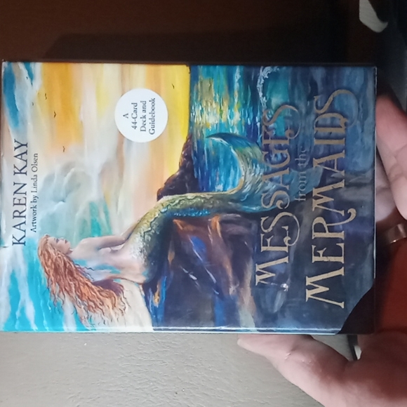 Messages from the Mermaids Oracle Deck - Picture 1 of 6